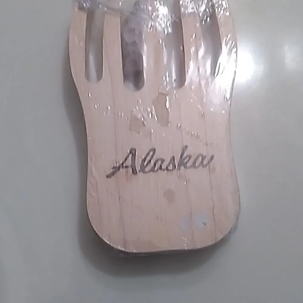 Alaskan Bear Claw Server